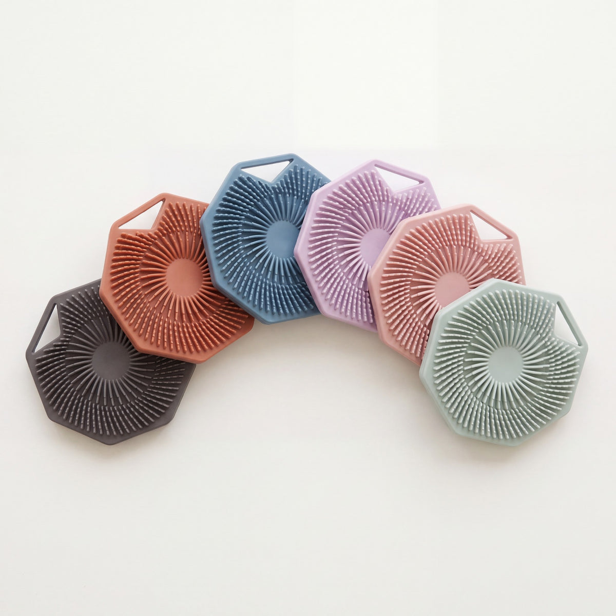 SKURA in all six colours