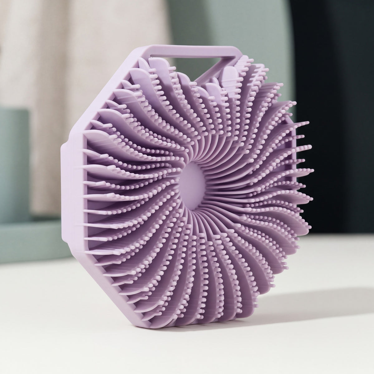 SKURA silicone body scrubber in lilac